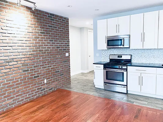 Rented by Premier One Realty LLC | media 10