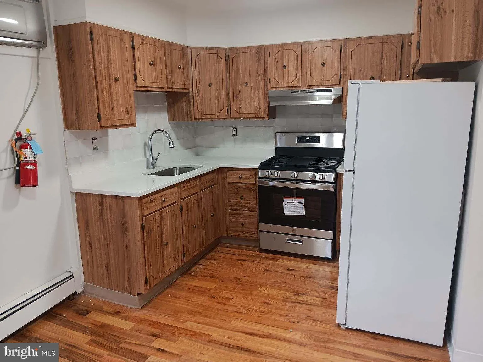 1 bed, 750 sqft, $1,875 — Photo 2