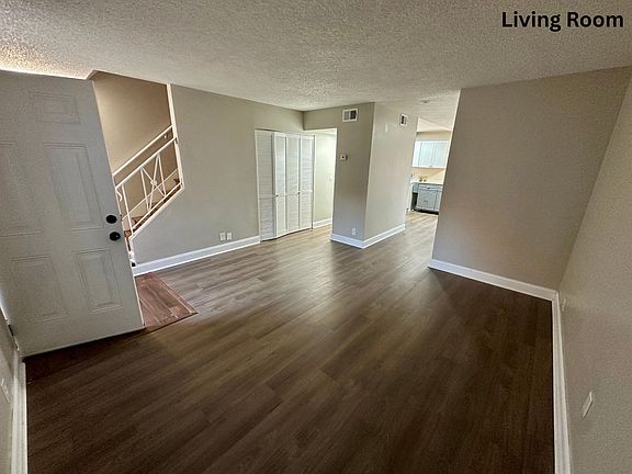 2nd image of 370 Wallace Rd APT G12