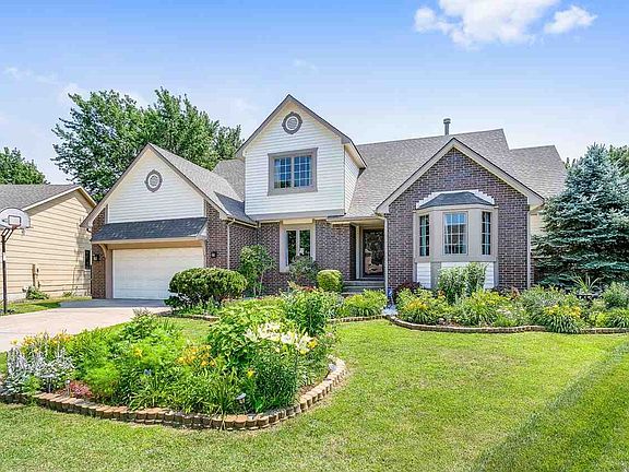 2nd image of 2641 N Rushwood Ct