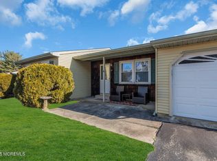 84 Westport Dr, Manchester Township, NJ 08759