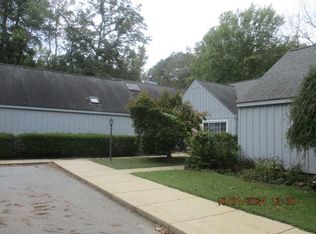 151 Woodridge Rd APT 202, Greenwood, SC 29646