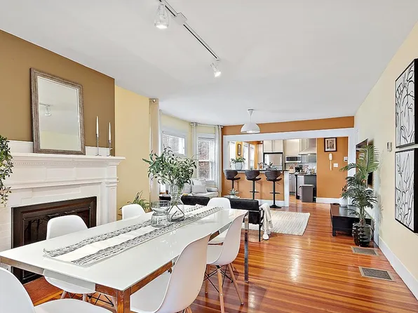 1900 Washington St #1, Newton, MA 02466