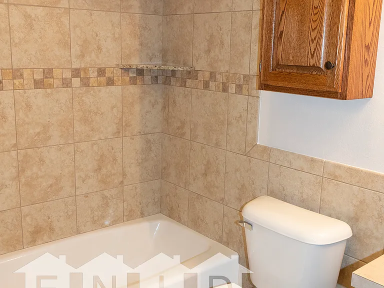 128 N Texoma Dr — Photo 10