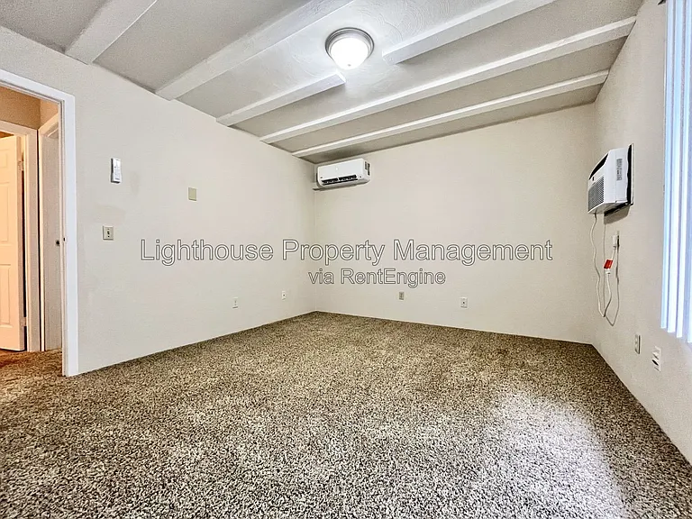 10375 Portage Rd — Photo 7