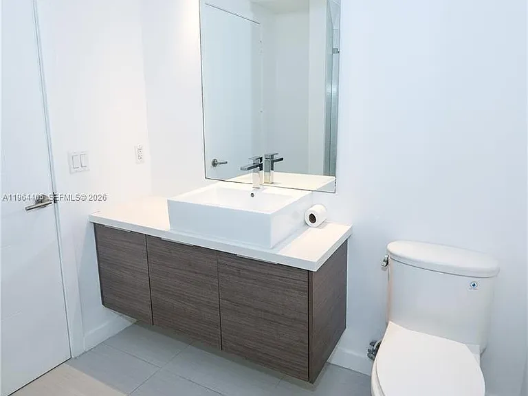 1010 SW 2nd Ave #606 — Photo 11