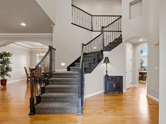 5th image of 6258 Oxford Peak Ct
