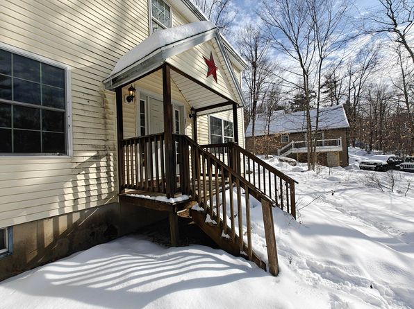 49 Lakeview Drive, Naples, ME 04055