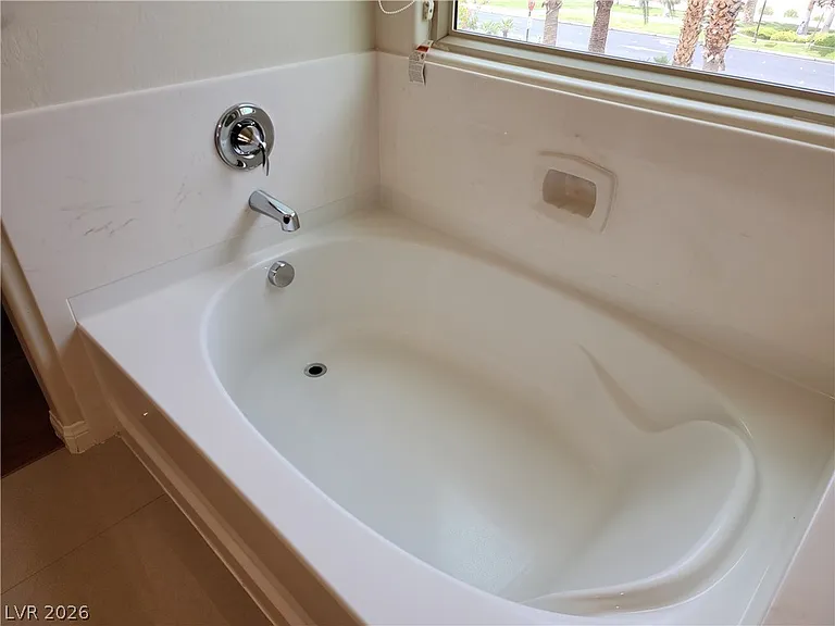 318 Glacier Meadow Rd — Photo 32