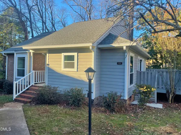 131 Clancy Cir, Cary, NC 27511