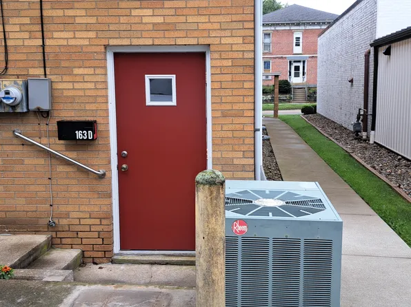 163 S Clay St #D, Millersburg, OH 44654