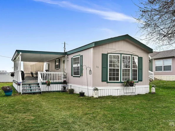 4030 River Resort Dr #20, Homedale, ID 83628