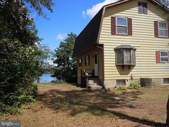 2nd image of 235 Chippewa Trl