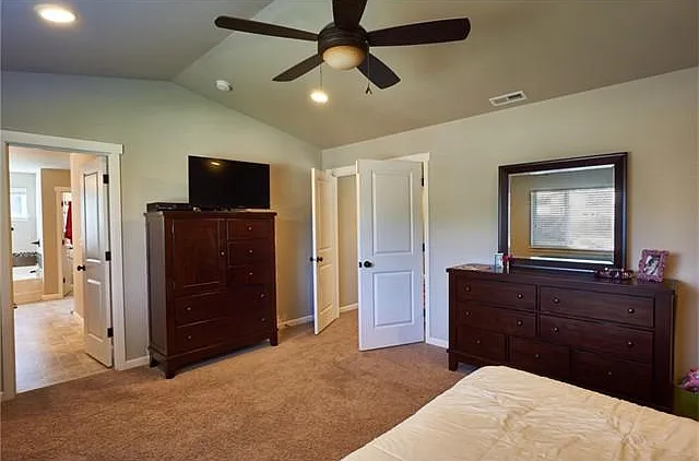 15840 SE 265th Ct — Photo 6