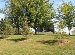 25818 476th Ave, Sioux Falls, SD 57104