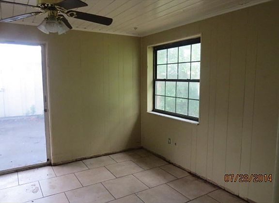 2nd image of 1305 Mariva Ave