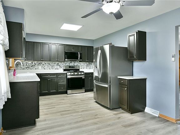 5th image of 5245 Calla Ave NW