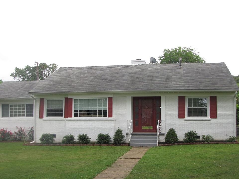 1st image of 513 Greenhill Dr