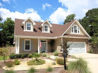 323 Grand Oaks Dr, Niceville, FL 32578