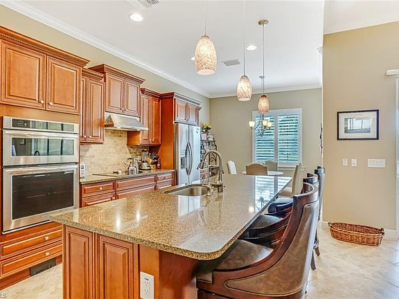 2nd image of 9089 Siesta Bay Dr