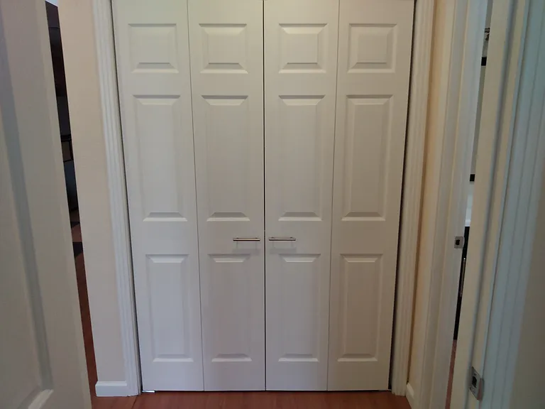 1512 Gold Ave SE #E — Photo 16