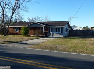 383 Church St, Cobbtown, GA 30420