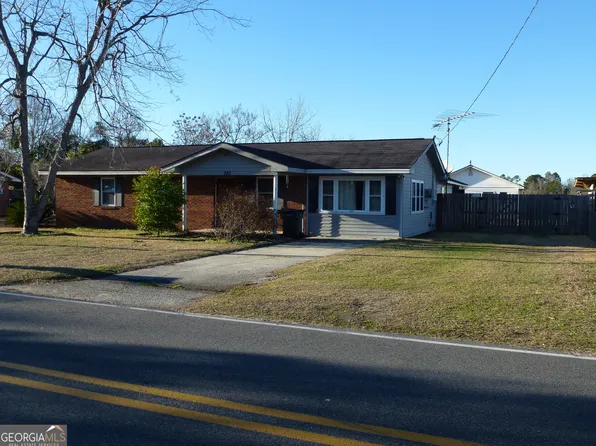 383 Church St, Cobbtown, GA 30420