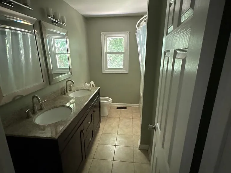 155 Blackburn St — Photo 8