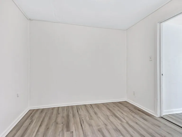 415 S Colorado St — Photo 12