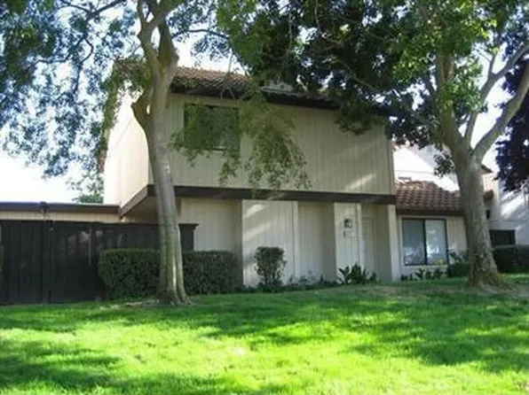 8529 Center Pkwy, Sacramento, CA 95823