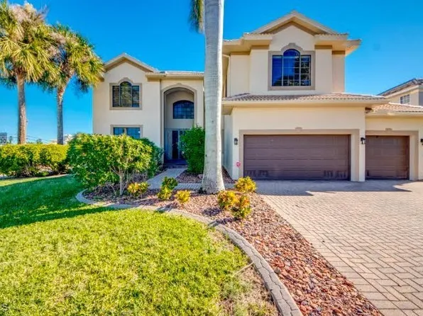 5601 Del Rio Ct, Cape Coral, FL 33904