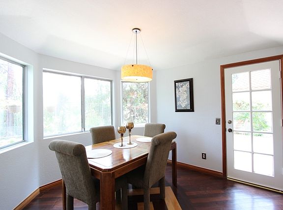4th image of 3251 Oakshire Ln