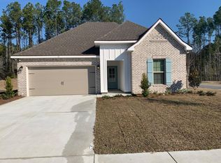 12 Apollo Ave W, Freeport, FL 32439