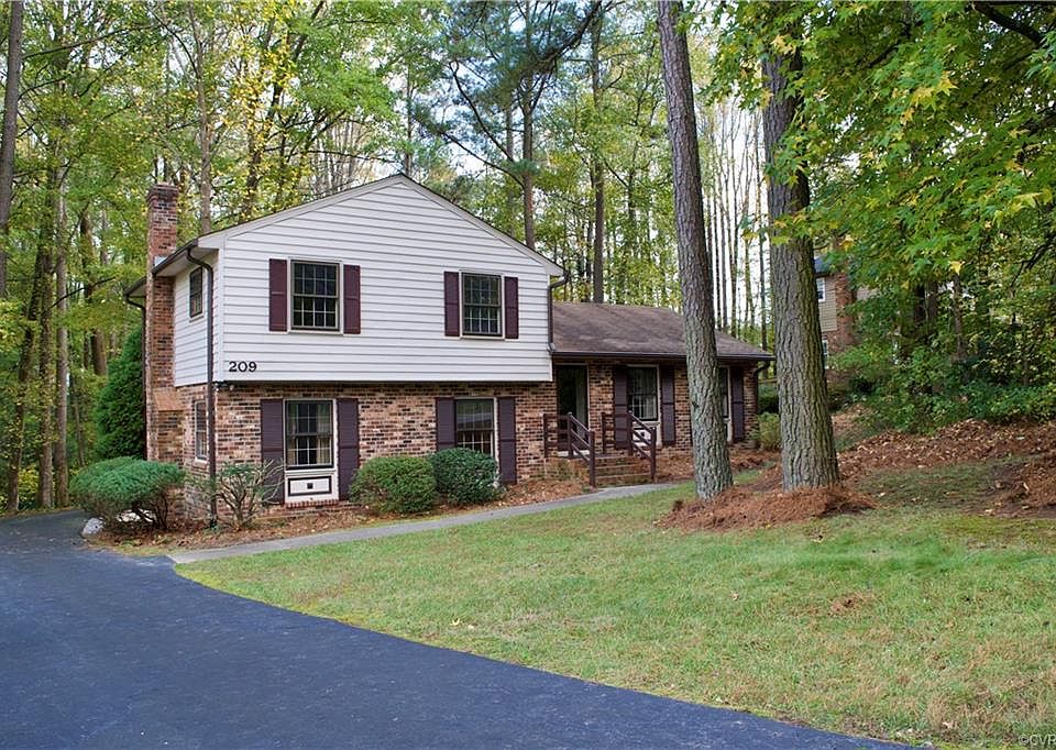 1st image of 209 N Pinetta Dr