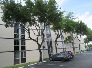 6995 NW 186th St APT E408, Hialeah, FL 33015