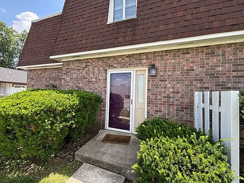 2901 Poplar St #B Photo 1 2901 Poplar St #B Photo 1