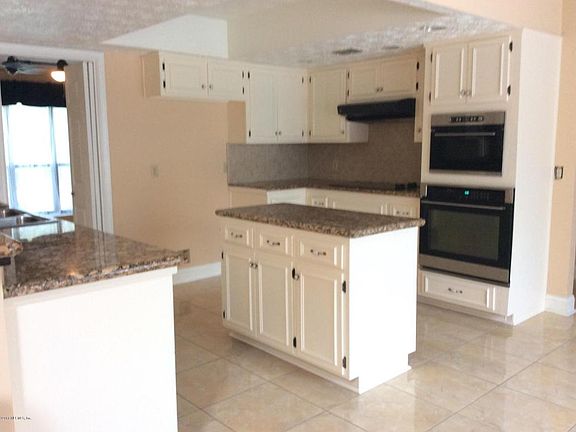 4th image of 279 Gleneagles Dr