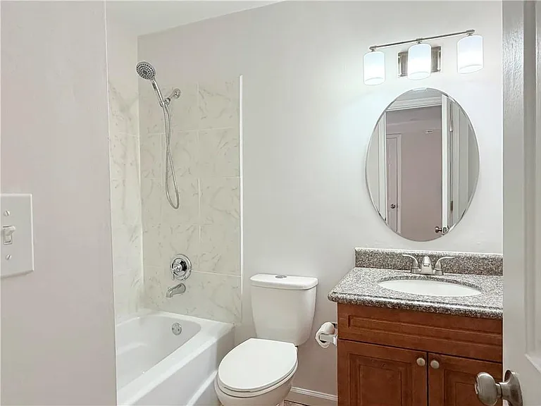 1166 Booth Rd SW #908 — Photo 12