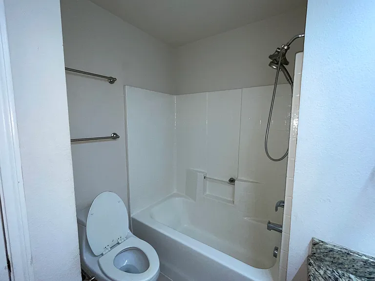 2nd bathroom