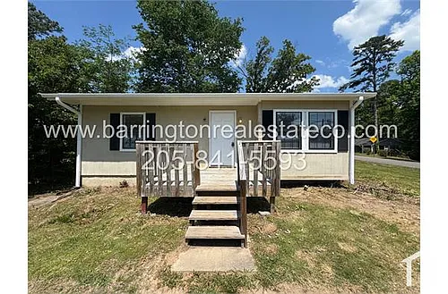 400 13th Ave NW Photo 1