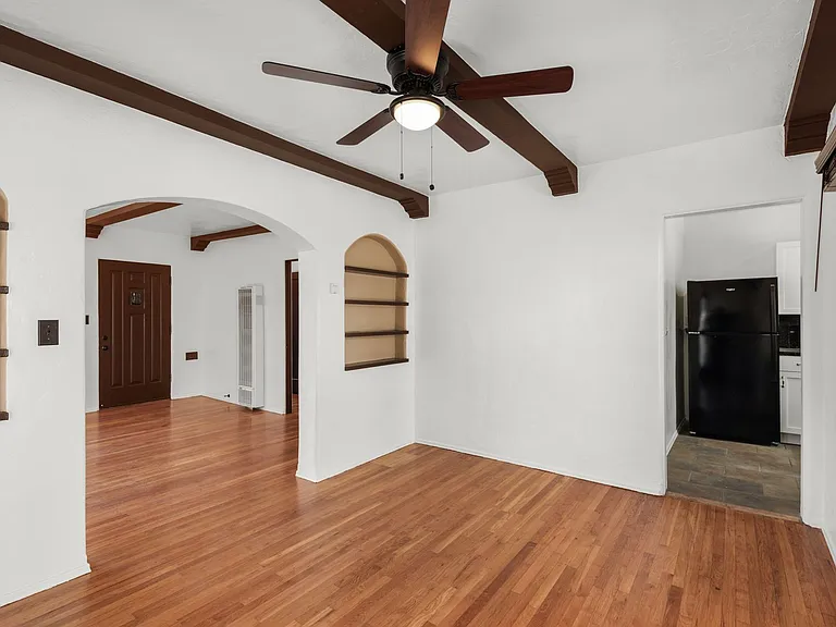 4715 Soria Dr — Photo 11