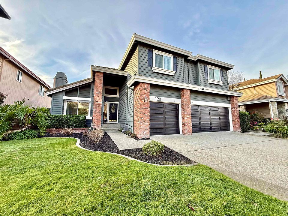 1st image of 120 Canyon Lakes Way