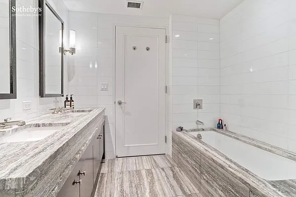 Sold by Sotheby's International Realty | media 8