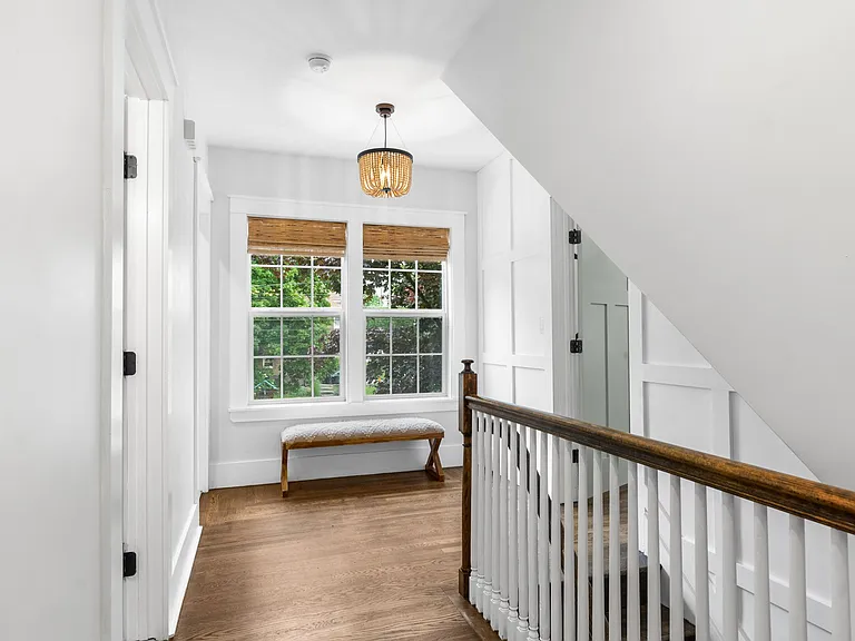 13 Chapin St — Photo 19