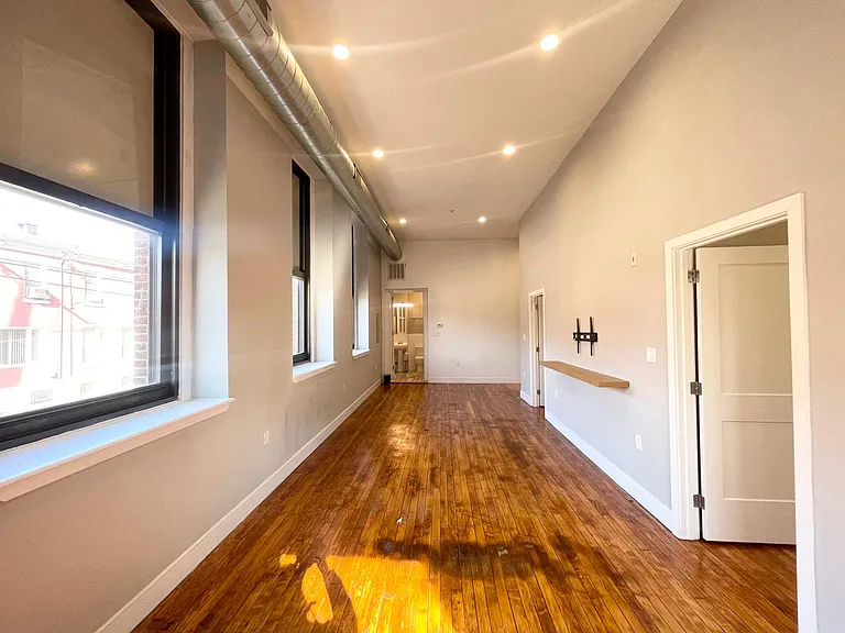 1515 S 17th St #316 — Photo 12