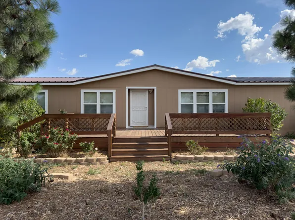 19 Rolling Hills Rd, Moriarty, NM 87035