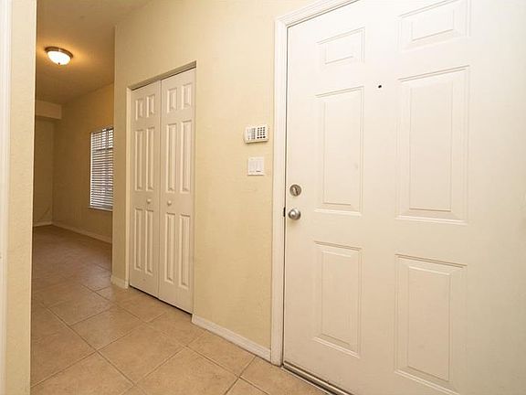 4th image of 101 Beach Haven Ln #0