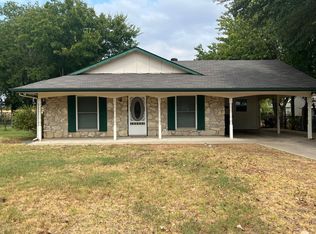 814 W Bridge St, Granbury, TX 76048