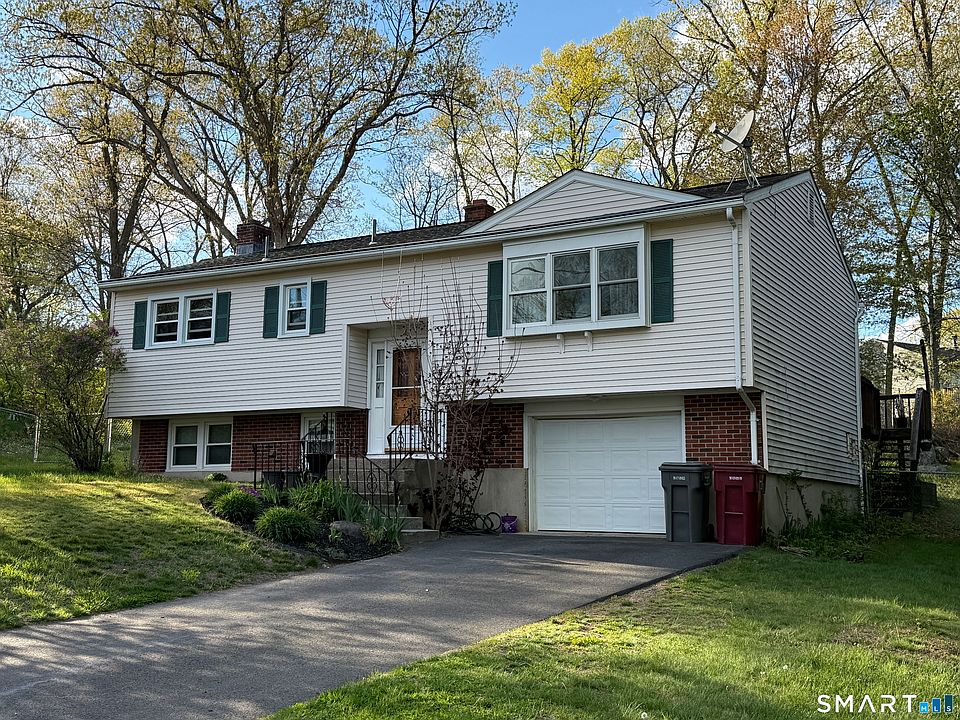 1st image of 67 Gail Drive
