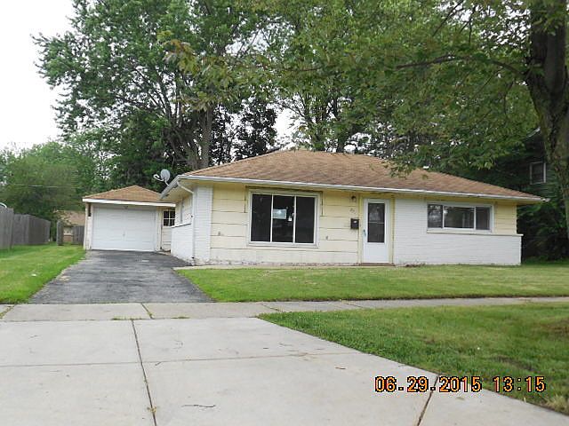 1st image of 371 Blackhawk Dr